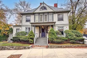 165 Waterman St, Providence, RI 02906 - Photo 1