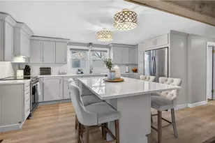 80 Glendale Ave, Warwick, RI 02889 - Photo 1