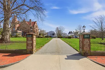364 Bellevue Avenue #A6, Newport, RI 02840 - Photo 1