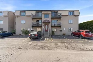 9 Village Ct, West Warwick, RI 02893 - Photo 1
