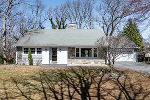 41 Bruce Ln, Warwick, RI 02886 - Photo 1