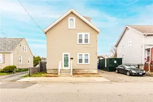 123 Francis Ave, Pawtucket, RI 02860 - Photo 1