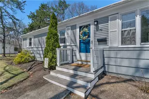 170 Heritage Rd, North Kingstown, RI 02852 - Photo 1