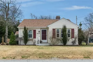 41 Rogers Ave, East Providence, RI 02915 - Photo 1