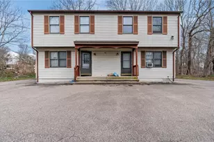 35 Pearl St, Westerly, RI 02891 - Photo 1
