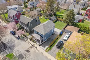 9 Whitwell Pl, Newport, RI 02840 - Photo 1