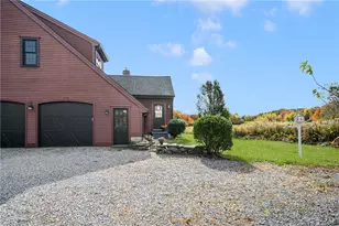 318 Sutton St, Uxbridge, MA 01569 - Photo 1
