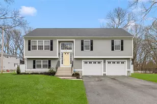 61 Garden St, Cumberland, RI 02864 - Photo 1