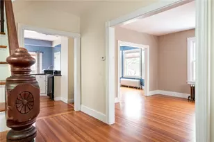 5 Cummings Rd, Newport, RI 02840 - Photo 1