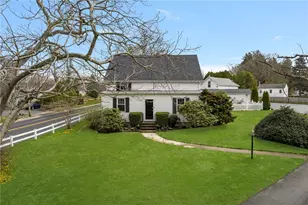599 East Main Rd, Middletown, RI 02842 - Photo 1