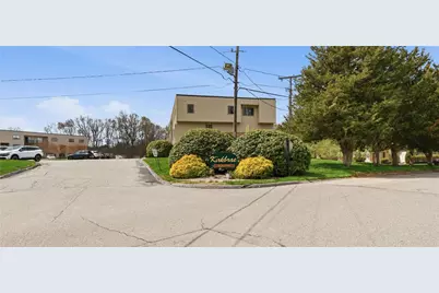 196 Old River Road #8F, Lincoln, RI 02865 - Photo 1