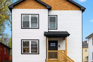 35 Mt Pleasant Ave, Providence, RI 02908 - Photo 1