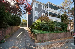 45 Olney St, Providence, RI 02906 - Photo 1