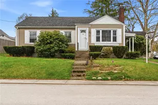40 Shortway Dr, West Warwick, RI 02893 - Photo 1
