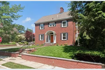 256 Laurel Avenue, Providence, RI 02906 - Photo 1