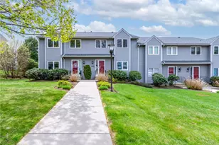 40 Waterview Dr, Smithfield, RI 02917 - Photo 1