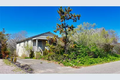 50 Atlantic Avenue, Westerly, RI 02891 - Photo 1