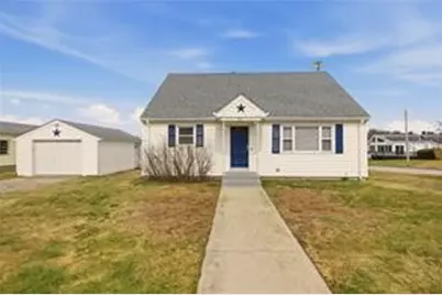 92 Bracket Avenue, Tiverton, RI 02878 - Photo 1