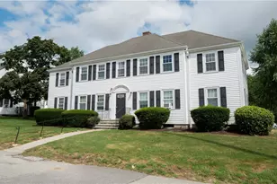 11 Village Ln, Middletown, RI 02842 - Photo 1