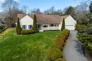 18 Peggy Ln, Portsmouth, RI 02871 - Photo 1