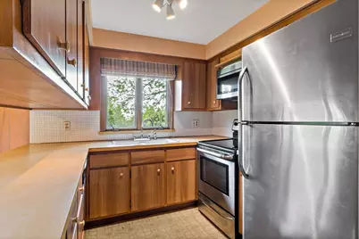 85 Sunset Avenue, Providence, RI 02909 - Photo 8