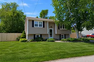 23 Astral St, Warwick, RI 02888 - Photo 1