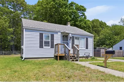 53 Norfolk Road, Warwick, RI 02886 - Photo 1