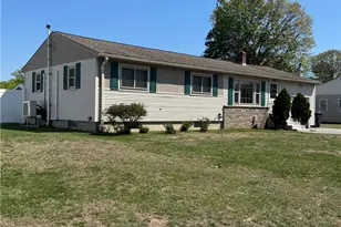 110 Marigold Dr, Warwick, RI 02889 - Photo 1