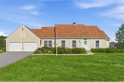 22 Roger Williams Court, Portsmouth, RI 02871 - Photo 1