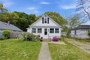 37 Elisha St, Warwick, RI 02818 - Photo 1