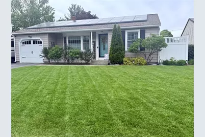 131 Glen Meadows Drive, Pawtucket, RI 02861 - Photo 1