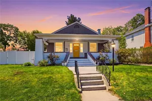 22 Waldron Ave, Cranston, RI 02910 - Photo 1