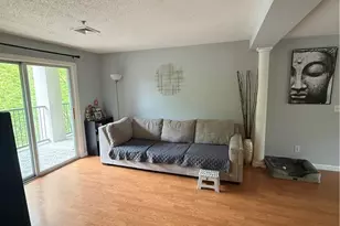 25 Devereux Rd, Providence, RI 02909 - Photo 6