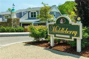 47 Travelers Ct, East Greenwich, RI 02818 - Photo 1