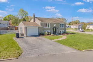 1 Pinehurst Rd, East Providence, RI 02915 - Photo 1