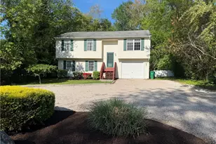 1676 Kingstown Rd, South Kingstown, RI 02879 - Photo 1