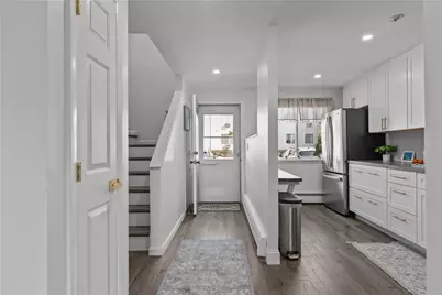 66 Girard Avenue #324, Newport, RI 02840 - Photo 1