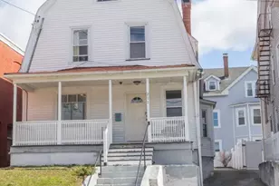 211 Admiral St, Providence, RI 02908 - Photo 1
