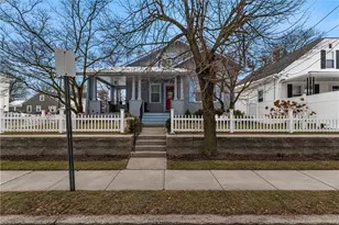 489 Benefit St, Pawtucket, RI 02861 - Photo 1