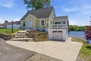 31 Beverly Cir, Smithfield, RI 02828 - Photo 1