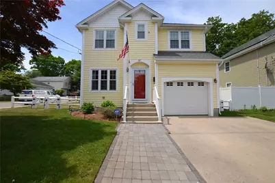 517 Pleasant Street, Pawtucket, RI 02860 - Photo 1