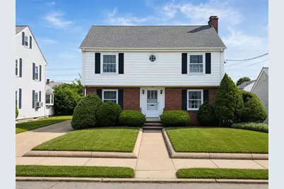 70 Floral Park Boulevard, Pawtucket, RI 02861 - Photo 1