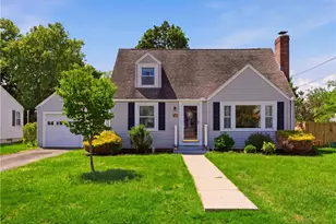 159 Garden City Dr, Cranston, RI 02920 - Photo 1