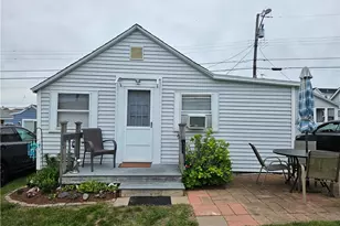 854 Matunuck Beach Rd, South Kingstown, RI 02879 - Photo 1