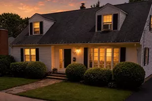 77 Minto St, Providence, RI 02908 - Photo 1