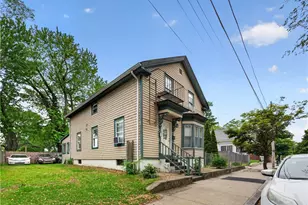 8 Arlington Ave, Cranston, RI 02920 - Photo 1