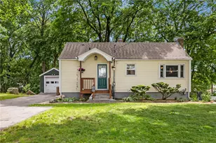 1223 Cumberland Hill Rd, Woonsocket, RI 02895 - Photo 1