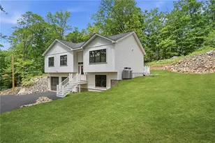 51 Birch Rd, Cumberland, RI 02864 - Photo 1
