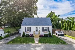 17 Caporal St, Cranston, RI 02910 - Photo 1