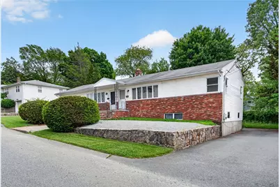 140 Lawrence Street, Cranston, RI 02920 - Photo 1